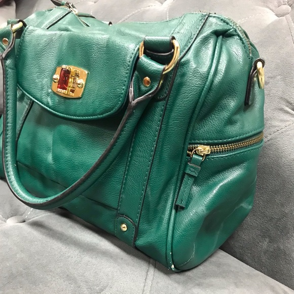 Merona - Picture 3 of 4